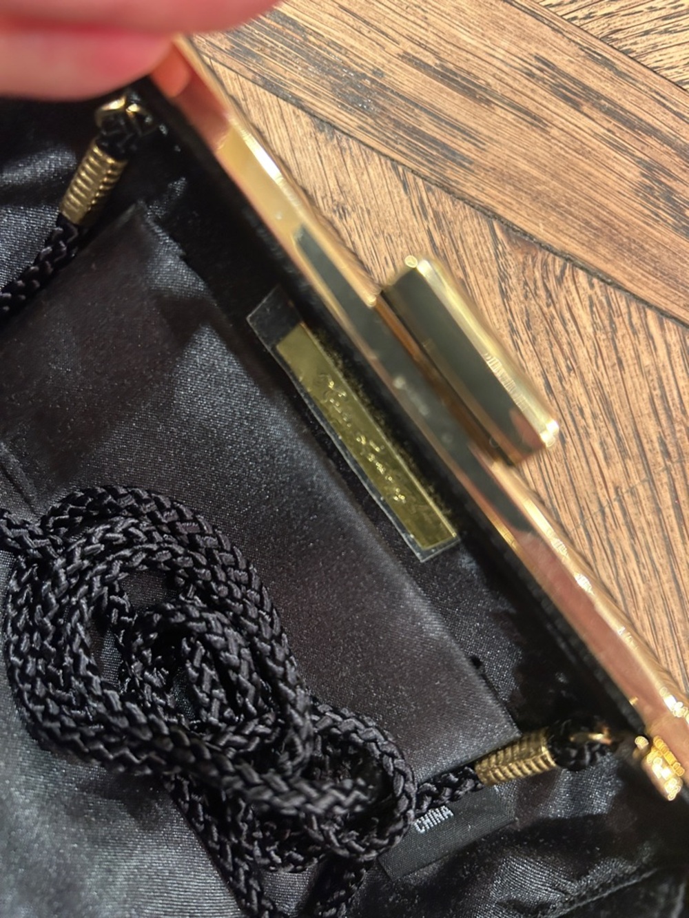 Kate Landry Black Mesh Over Gold Hard-Case Evening Clutch - Picture 3 of 6